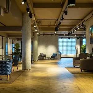  Hotel Skotel The Hague, Hotelschool Nederland